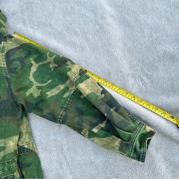 FREE PEOPLE SEIZE THE DAY UTILITY JACKET IN GREEN CAMO SIZE XS - Picture 12 of 12